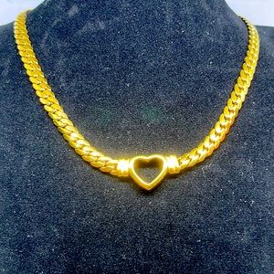 18K GOLD PLATED HEART SHAPED NECKLACE